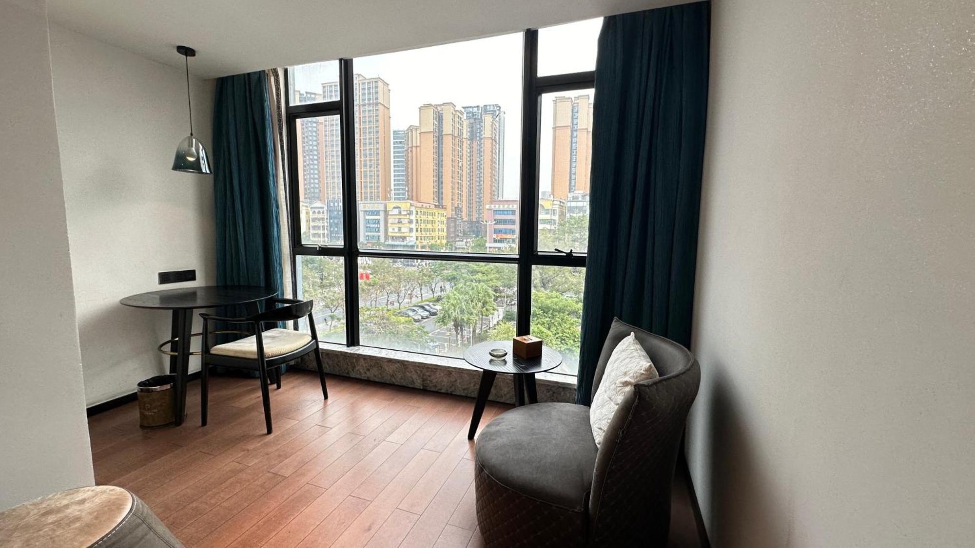 柏高酒店-深圳公明广场地铁站店 Bagian luar foto